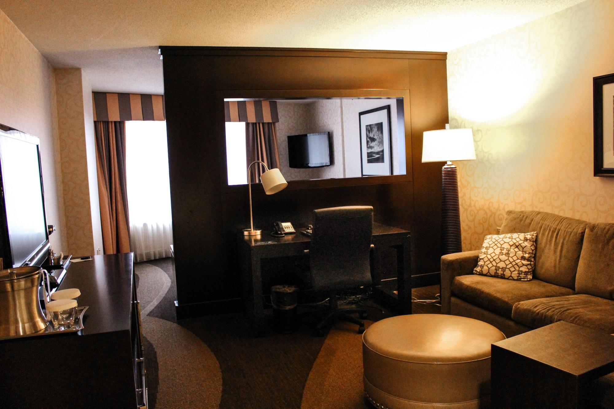 Отель Hilton Madison Monona Terrace Экстерьер фото