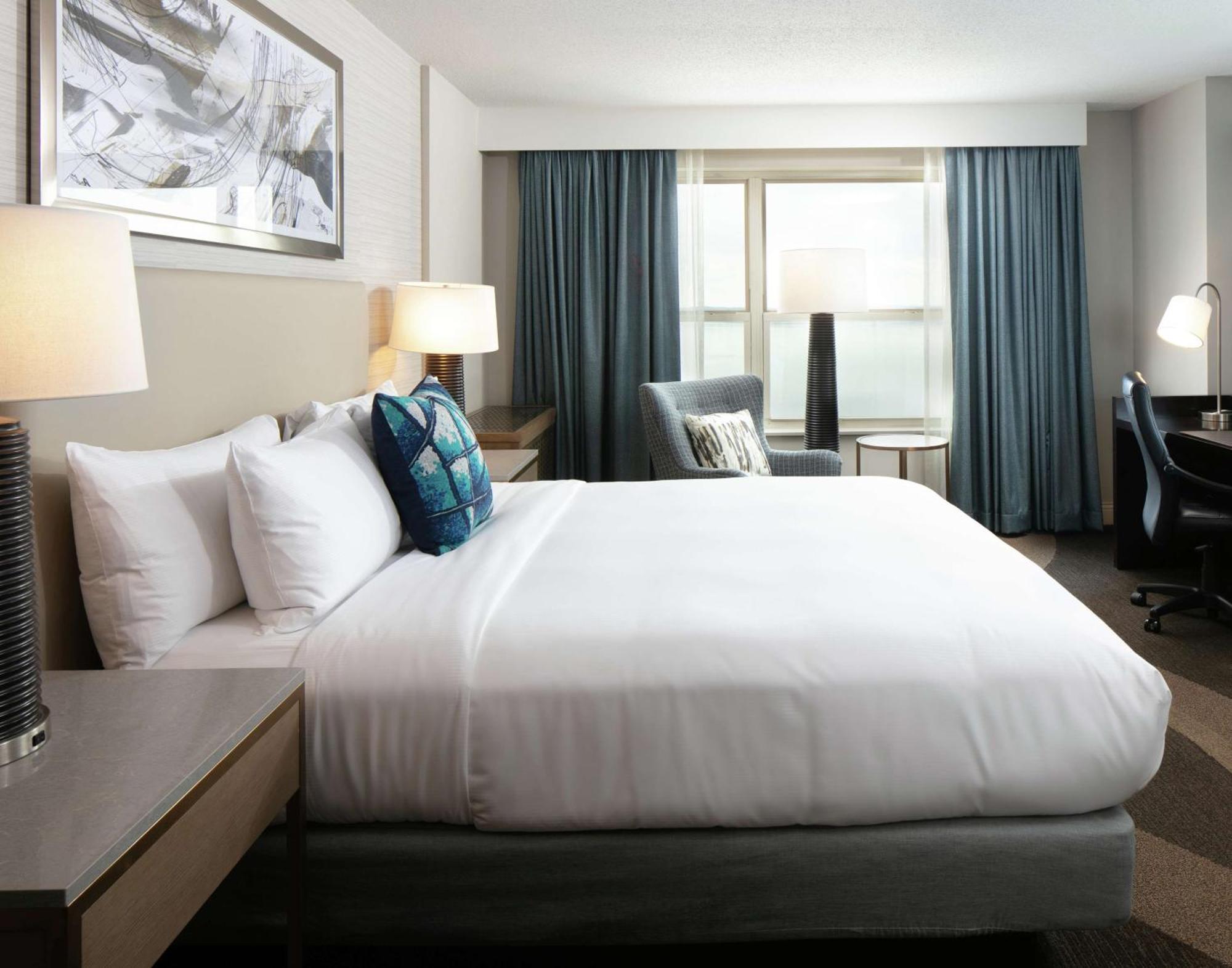 Отель Hilton Madison Monona Terrace Экстерьер фото