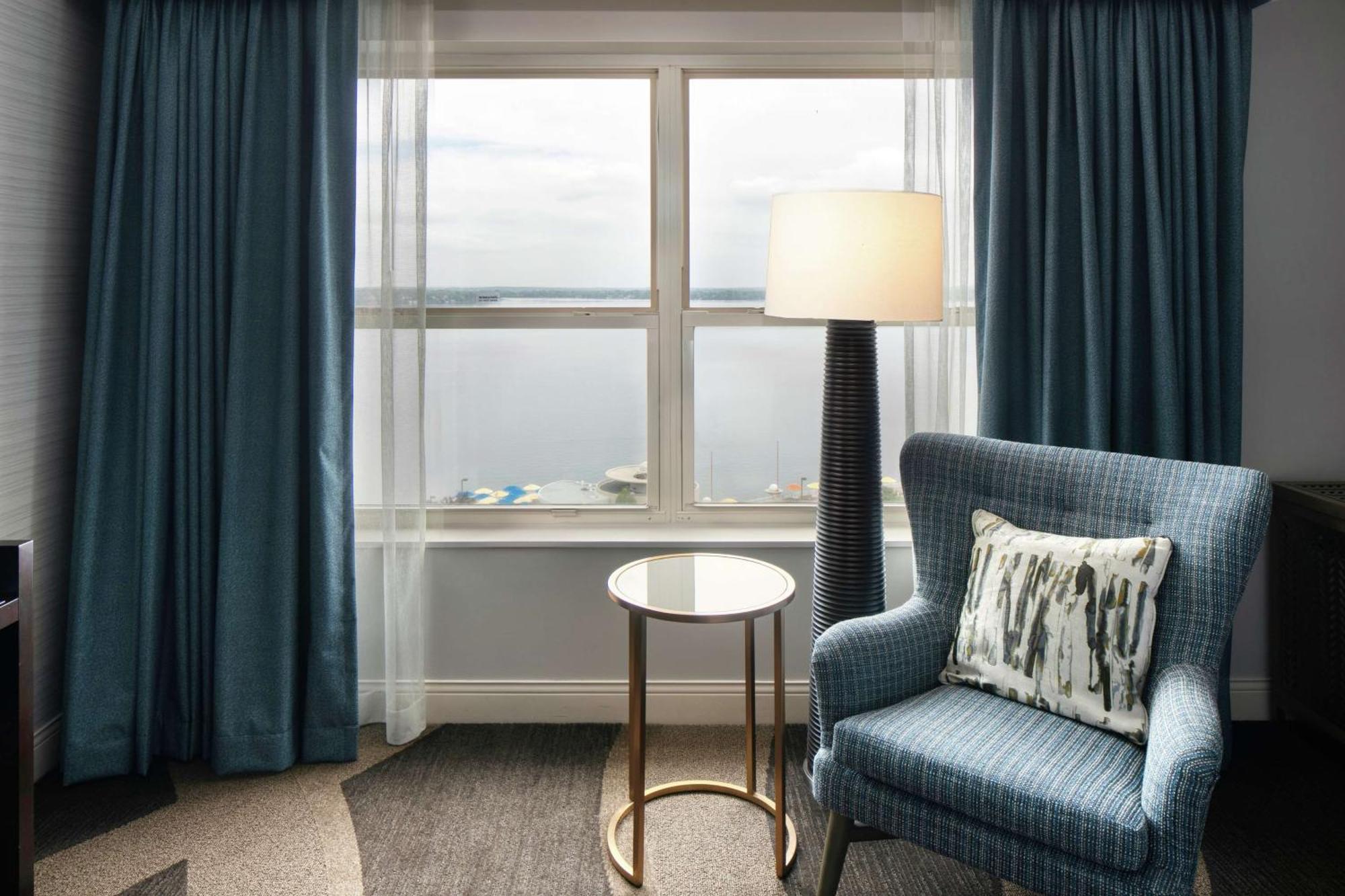 Отель Hilton Madison Monona Terrace Экстерьер фото