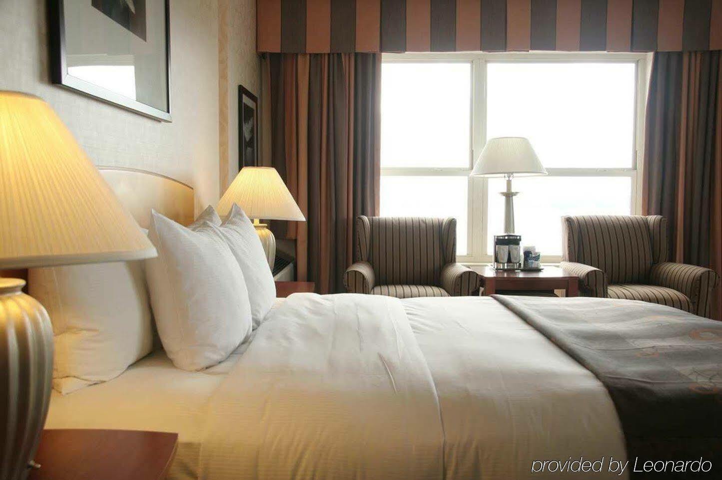 Отель Hilton Madison Monona Terrace Экстерьер фото