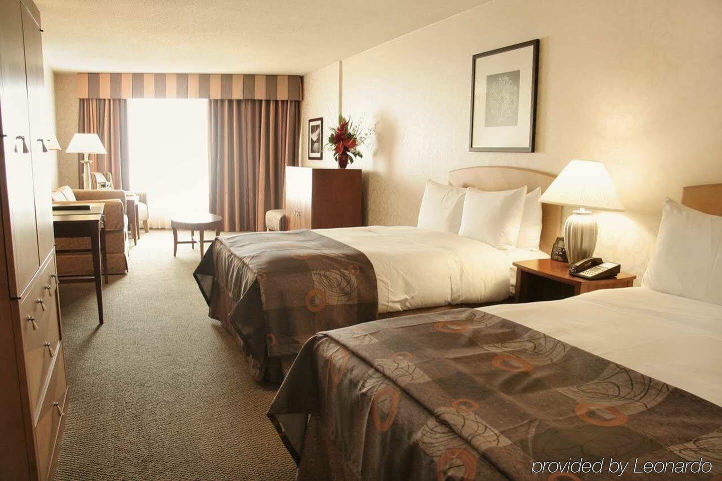 Отель Hilton Madison Monona Terrace Экстерьер фото